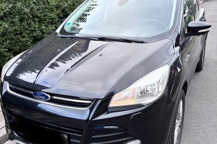 Ford Kuga 108.000 km 7.400 &euro; Celle 29227