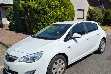 Opel Astra 6.167 km 9.200 &euro; Herne 44625