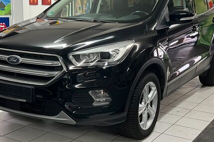 Ford Kuga 266.000 km 9.700 &euro; Mayen 56727