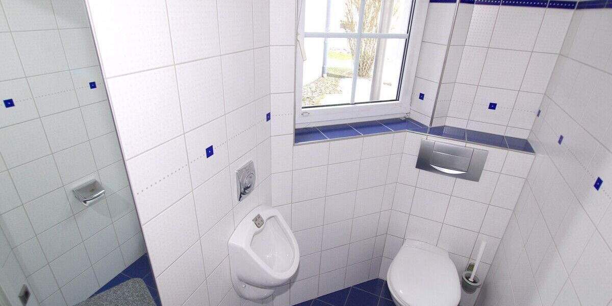 Doppelhaushälfte Lupburg - 4 Zimmer, 170 m&sup2;, 1.440&euro; | Angebot:25390918