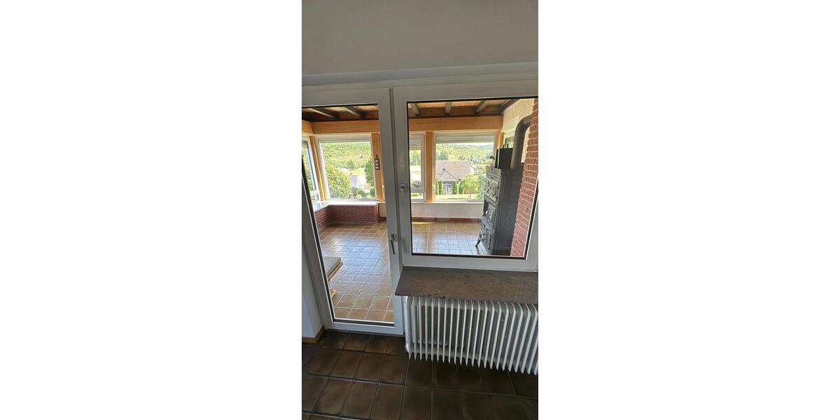 Einfamilienhaus Bad Berleburg - 7 Zimmer, 220 m&sup2;, 260.000&euro; | Angebot:27301282