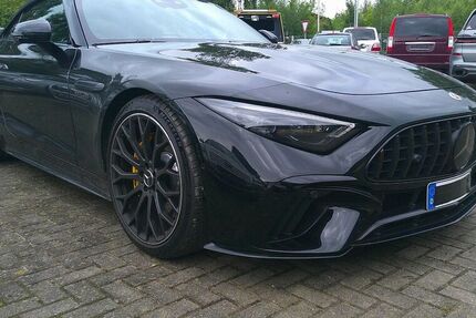 Mercedes SL 63 AMG